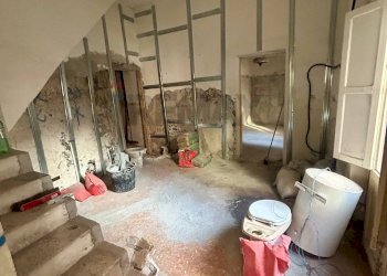 Scale - Casa indipendente via Mignemi
 
69, Paterno - foto 4