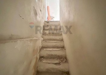 Scale - Casa indipendente via Mignemi
 
69, Paterno - foto 7