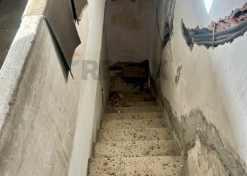 Scale - Casa indipendente via Mignemi
 
69, Paterno - foto 15