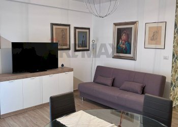 Sala da pranzo - Bilocale Via San Gregorio
 
18, Aci Castello - foto 9