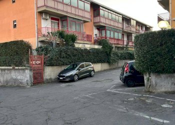 Edificio all\'aperto - Bilocale Via San Gregorio
 
18, Aci Castello - foto 10