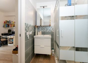 Bagno - Quadrilocale via l. ariosto
 
27 F, Acireale - foto 27