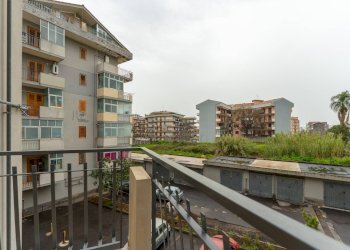 Balcone - Quadrilocale via l. ariosto
 
27 F, Acireale - foto 30