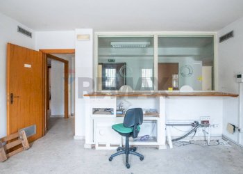 Ufficio - Appartamento Via Agnone
 
100, Lentini - foto 8