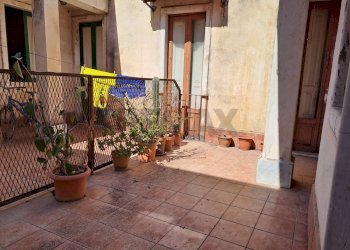 Terrazza - Quadrilocale Via Alogna
 
18A, Catania - foto 4