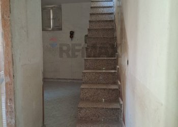 Scale - Quadrilocale Via Alogna
 
18A, Catania - foto 13