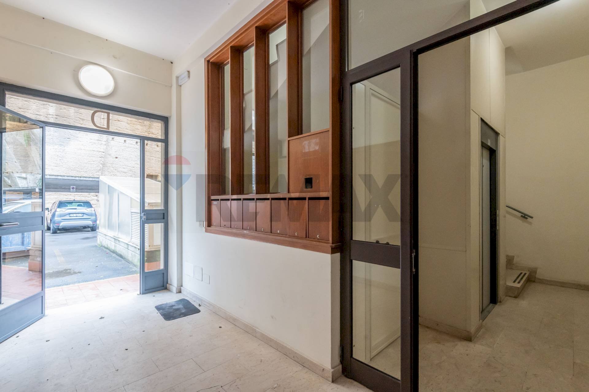 Ricezione / Lobby - Appartamento Via Agnone
 
100, Lentini - foto 3