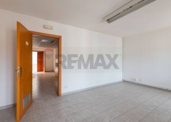 Stanza vuota - Appartamento Via Agnone
 
100, Lentini - foto 7