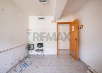 Stanza vuota - Appartamento Via Agnone
 
100, Lentini - foto 15