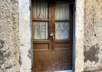 Edificio all\'aperto - Casa semi indipendente Via Panebianco
 
9, Catania - foto 2