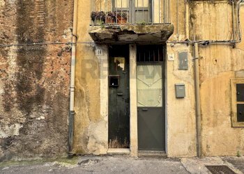 Casa all\'aperto - Casa semi indipendente Via Panebianco
 
11, Catania - foto 5