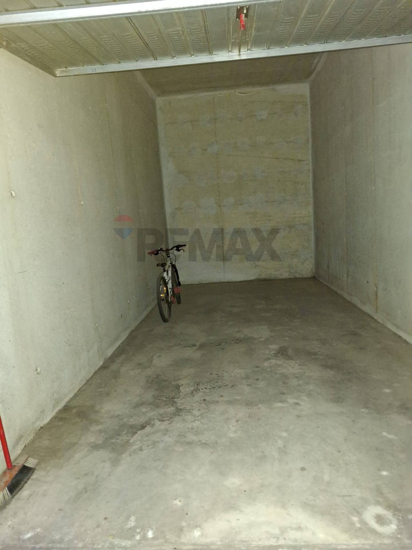 Parcheggio - Box via Biffi
 
32, Mezzago - photo 1