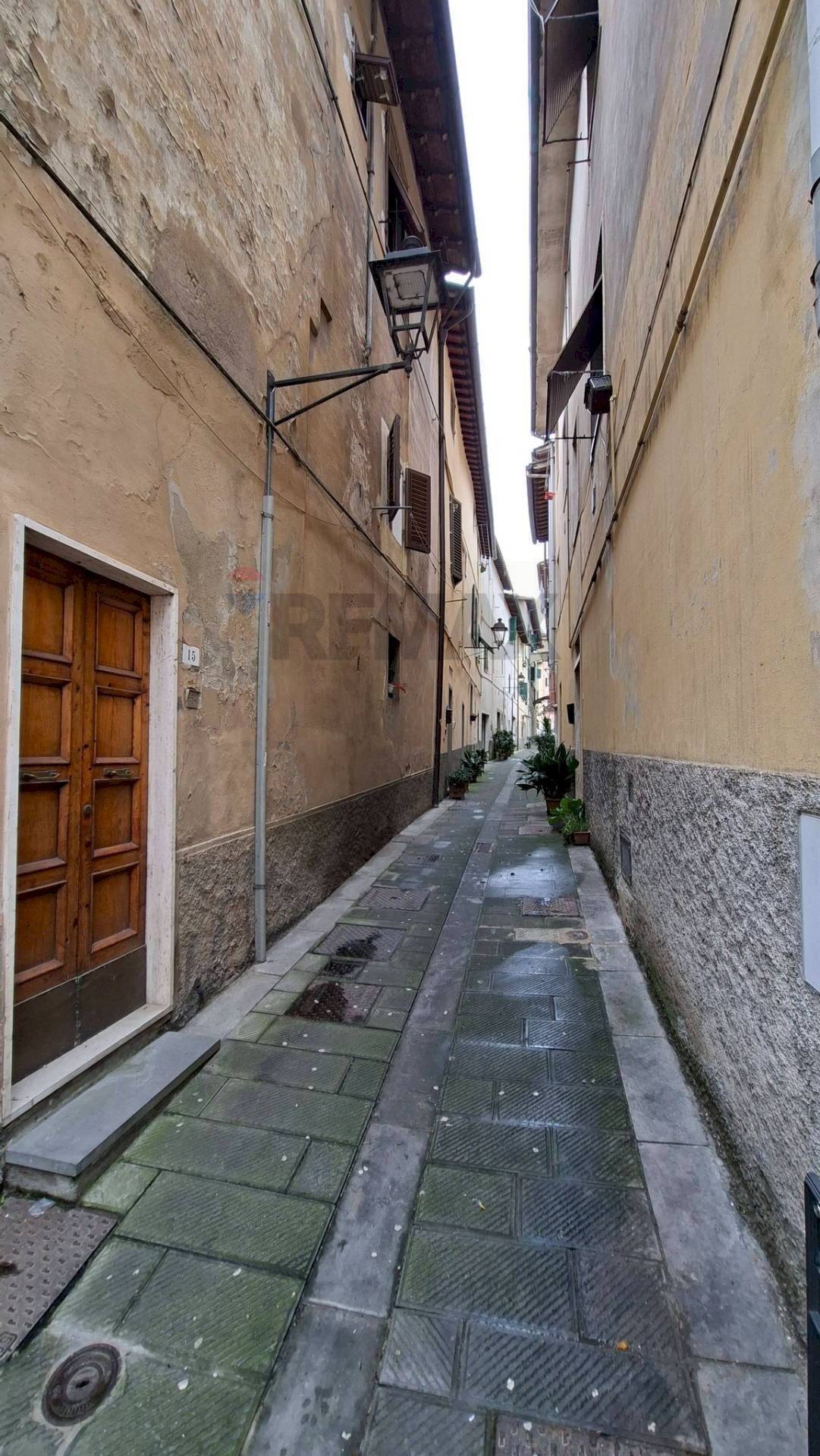 Edificio all\'aperto - Appartamento vicolo Menichino
 
15, Figline e Incisa Valdarno - foto 3