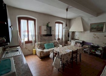 Sala da pranzo - Appartamento vicolo Menichino
 
15, Figline e Incisa Valdarno - foto 1