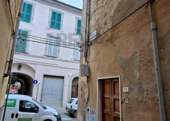 Edificio all\'aperto - Appartamento vicolo Menichino
 
15, Figline e Incisa Valdarno - foto 4