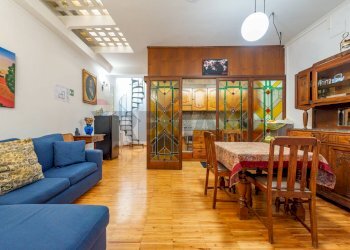 Sala da pranzo - Trilocale Via Dei Cappellari
 
35, Roma - foto 4