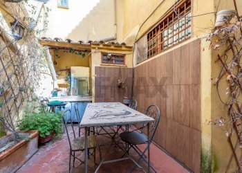 Terrazza - Trilocale Via Dei Cappellari
 
35, Roma - foto 24