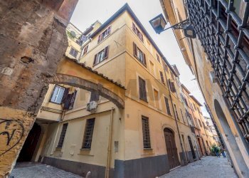 Edificio all\'aperto - Trilocale Via Dei Cappellari
 
35, Roma - foto 1