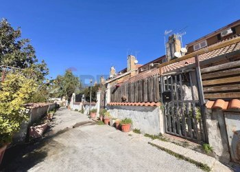 Casa all\'aperto - Appartamento Via Roma
 
100, Manziana - foto 1