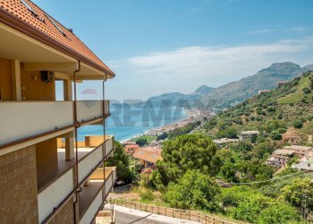 Vista delle montagne - Trilocale Via Sillemi
 
49, Letojanni - foto 18