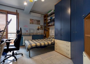 Camera / camera da letto - Villa a Schiera Via Volturno
 
7, Mascalucia - foto 19