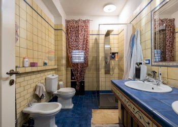 Bagno - Villa a Schiera Via Volturno
 
7, Mascalucia - foto 21