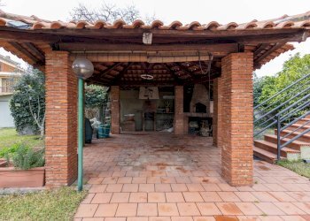 Casa all\'aperto - Villa a Schiera Via Volturno
 
7, Mascalucia - foto 26