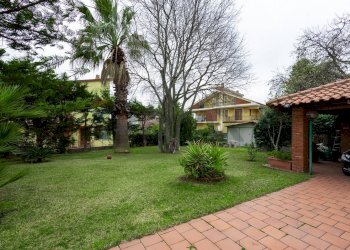 Giardino - Villa a Schiera Via Volturno
 
7, Mascalucia - foto 28