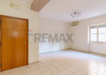 Stanza vuota - Trilocale Via Francesco Baracca
 
22, Catania - foto 3