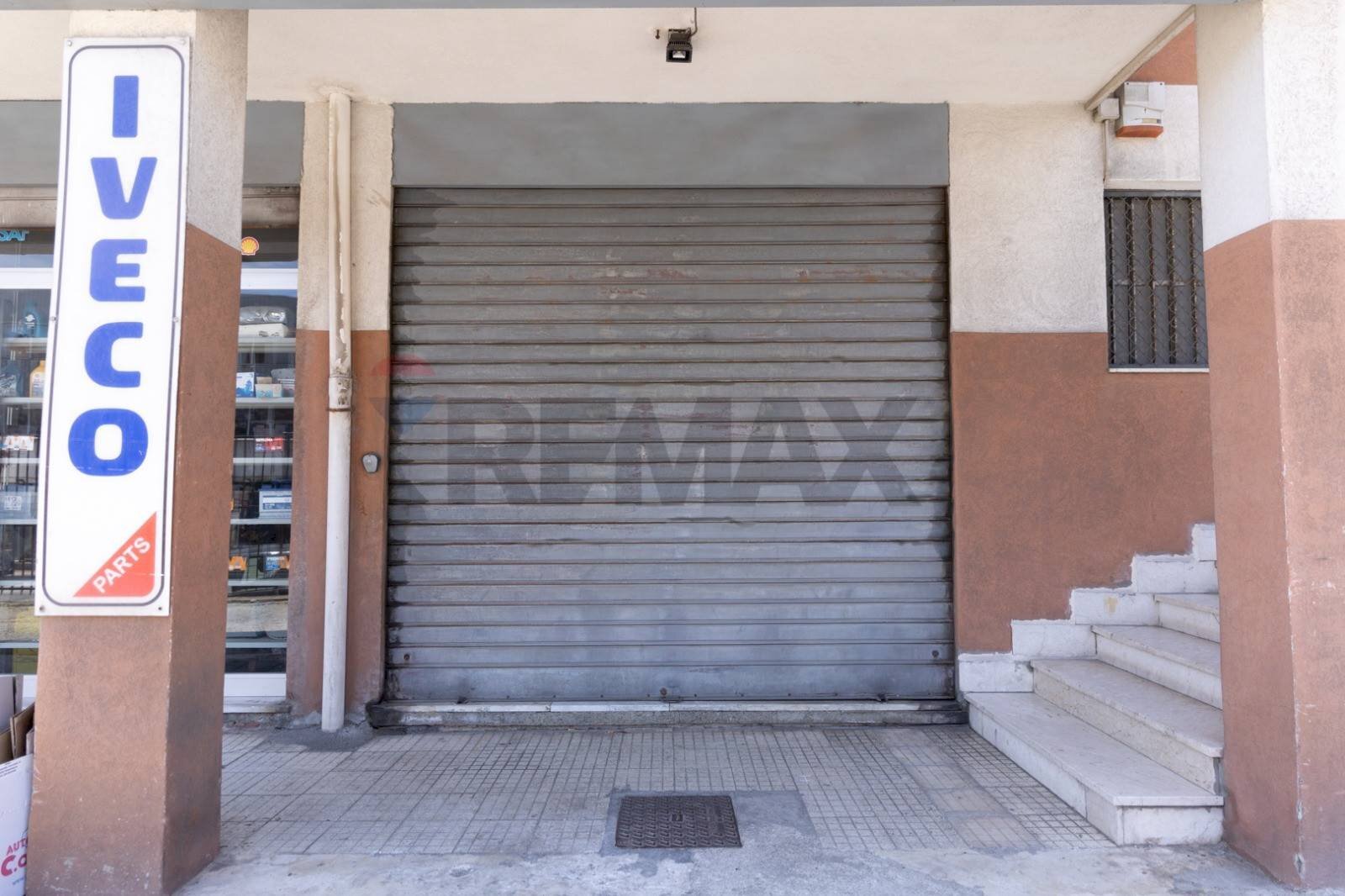 Edificio all\'aperto - Shop strada statale 114, Messina - photo 3