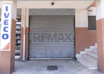 Edificio all\'aperto - Shop strada statale 114, Messina - photo 3