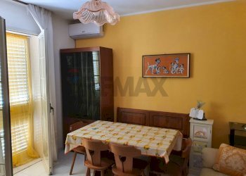 Sala da pranzo - Casa indipendente VIA CESARE BATTISTI
 
246, Furci Siculo - foto 6