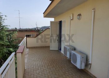 Terrazza - Casa indipendente VIA CESARE BATTISTI
 
246, Furci Siculo - foto 45