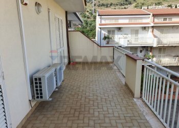 Balcone - Casa indipendente VIA CESARE BATTISTI
 
246, Furci Siculo - foto 48