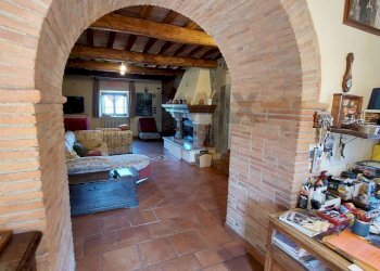 Scale - Agriturismo Località San Donnino
 
252, Arezzo - foto 13