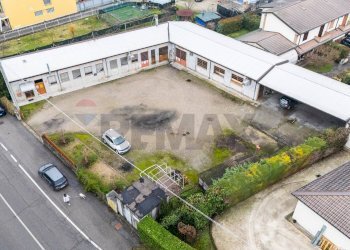 Edificio all\'aperto - Capannone via Piave, Viadana - foto 1