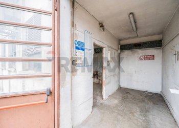 Parcheggio - Capannone via Piave, Viadana - foto 23