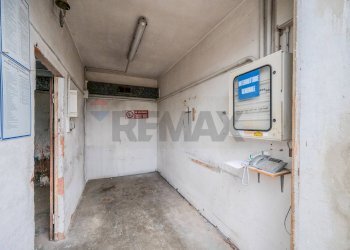 Parcheggio - Capannone via Piave, Viadana - foto 24