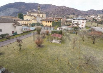 Giardino - Trilocale VIA DOMENICO SUARDI
 
11, Casazza - foto 13