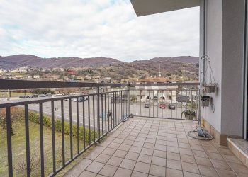 Balcone - Trilocale VIA DOMENICO SUARDI
 
11, Casazza - foto 14