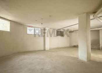 magazzino - Warehouse Via Italia
 
90, Seriate - photo 3