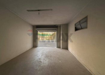 magazzino - Warehouse Via Italia
 
90, Seriate - photo 4