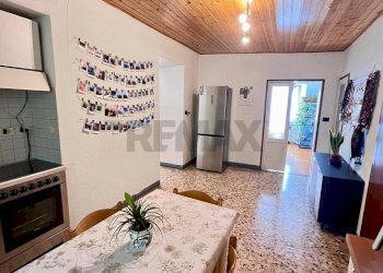 Cucina - Quadrilocale via Carlo Oberti
 
52, Lenna - foto 6