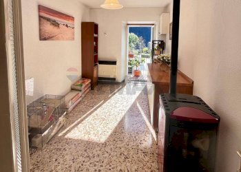 Soggiorno - Quadrilocale via Carlo Oberti
 
52, Lenna - foto 10