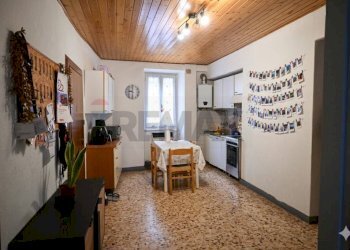 cucina - Quadrilocale via Carlo Oberti
 
52, Lenna - foto 19