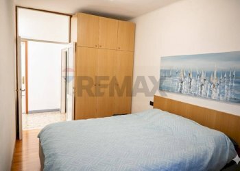 Camera / camera da letto - Quadrilocale via Carlo Oberti
 
52, Lenna - foto 23