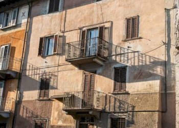 Edificio all\'aperto - Quadrilocale via Carlo Oberti
 
52, Lenna - foto 24