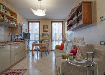 Cucina abitabile - Bilocale Via Papa Giovanni XXIII
 
4, Verdello - foto 3