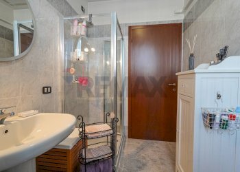 Bagno - Bilocale Via Papa Giovanni XXIII
 
4, Verdello - foto 11