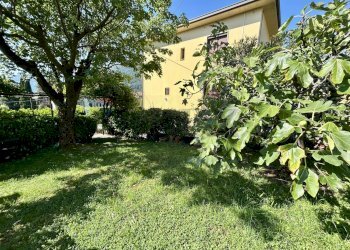 Giardino - Bilocale Solto Collina - foto 2